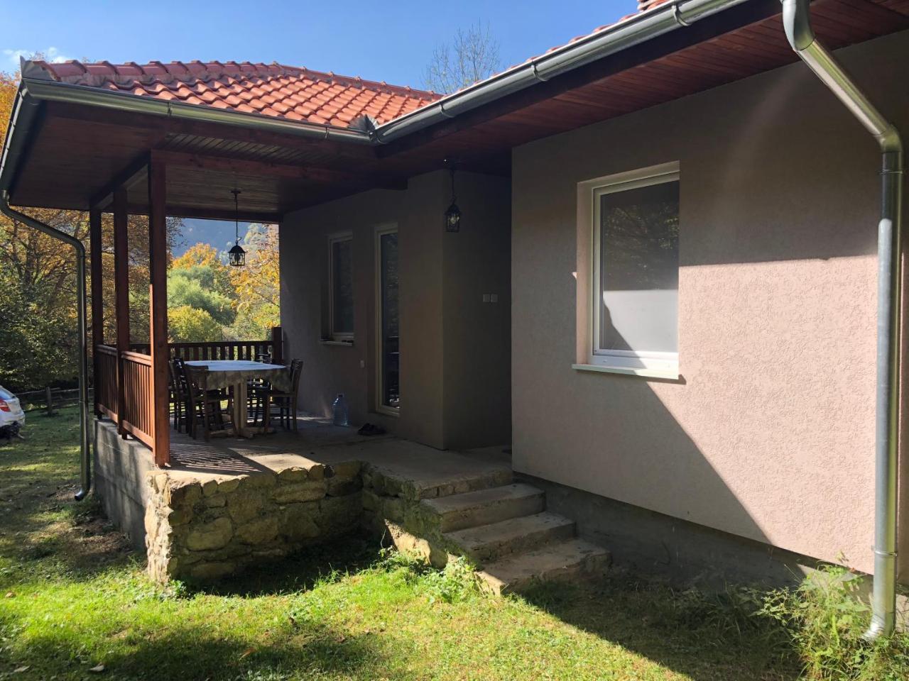 Vila Idila Crni Vrh Luaran gambar